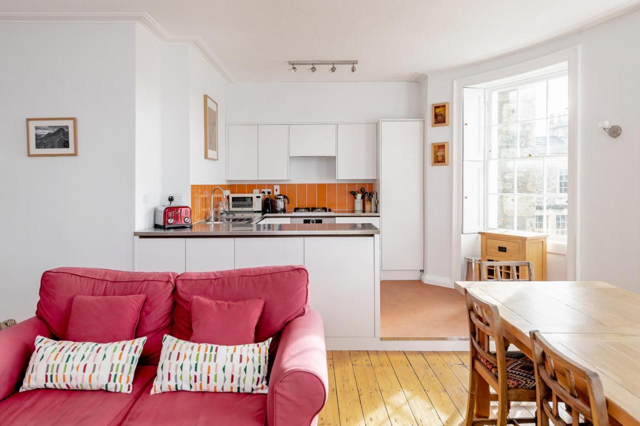 Stunning Georgian Apartment In Central Bath Exterior foto